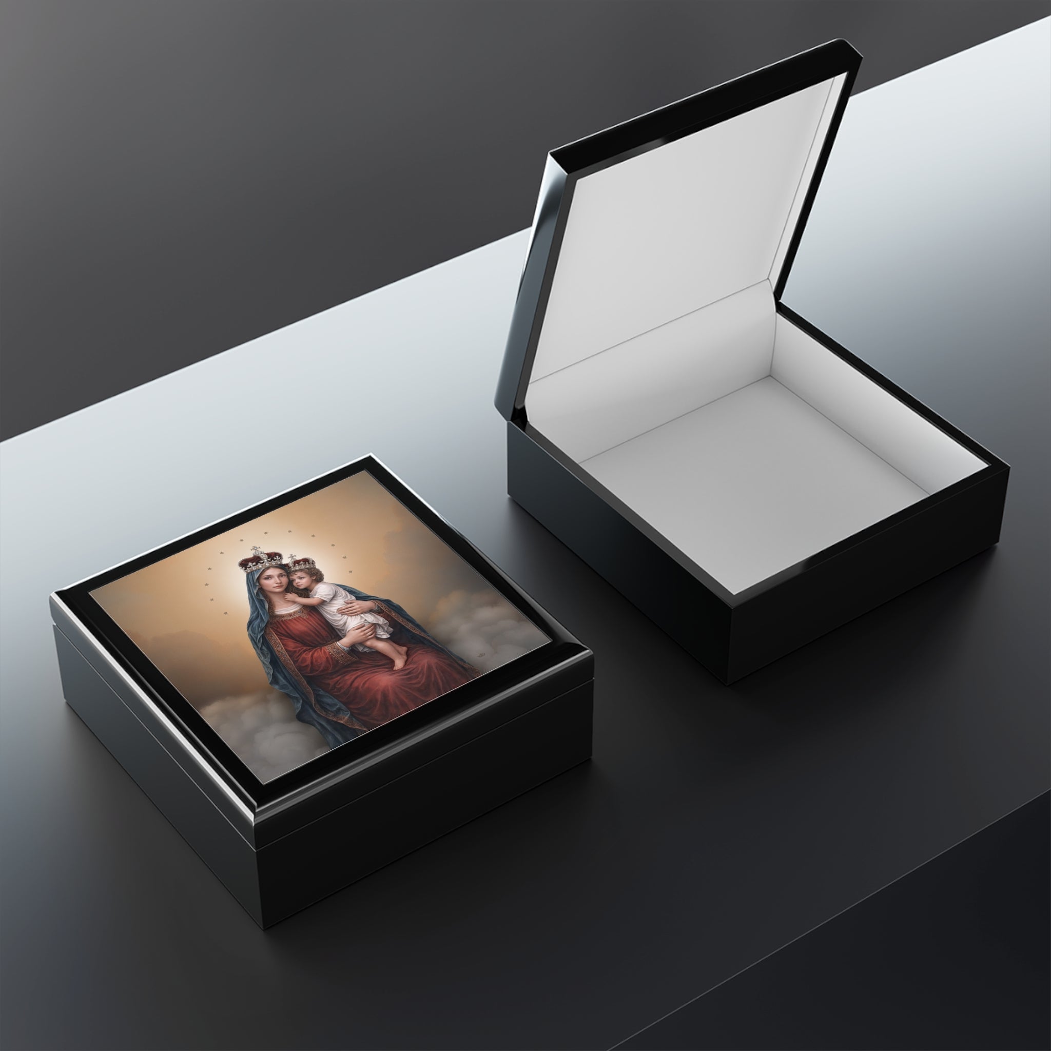 Divine King and Queen Keepsake Box - VENXARA