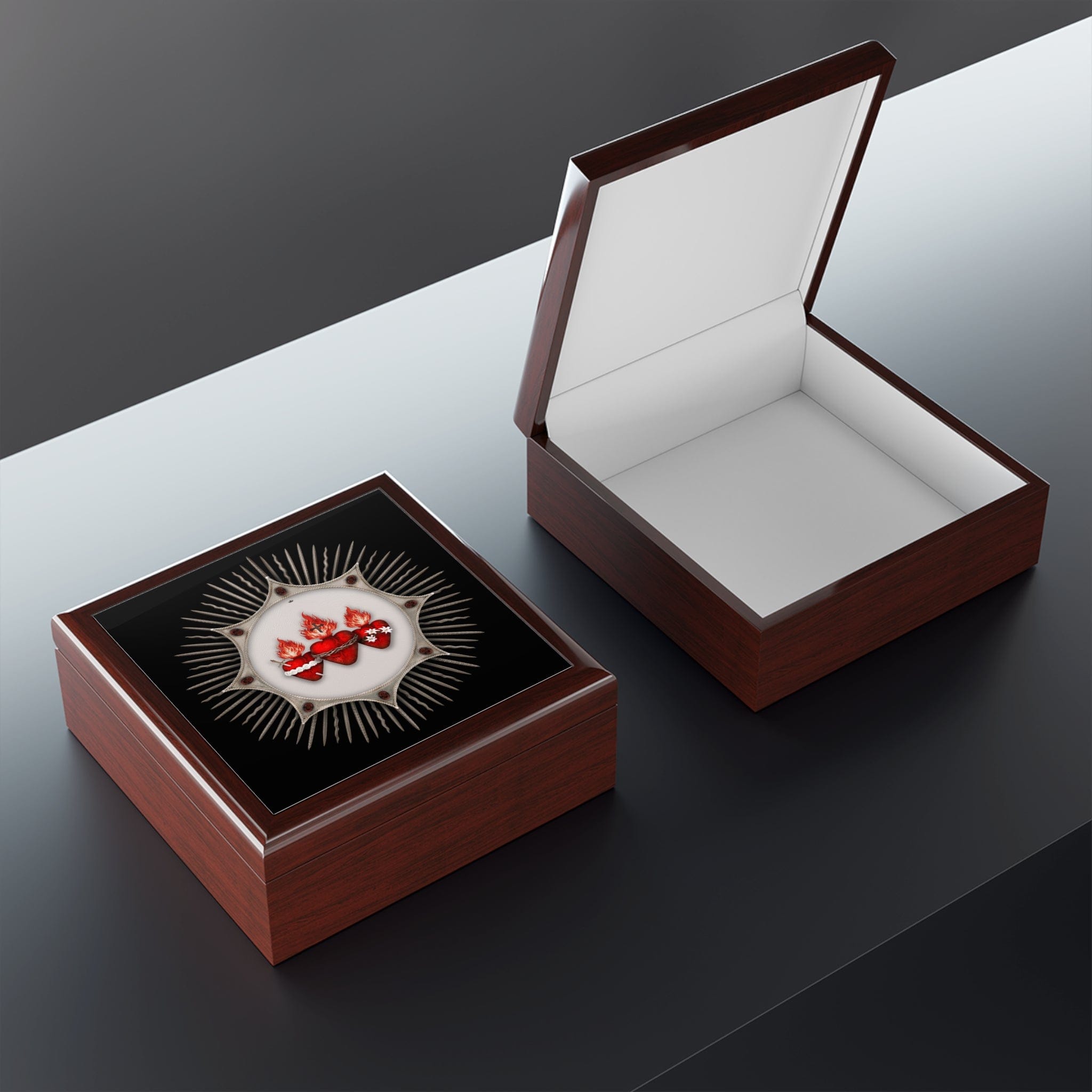 Holy Family Hearts Keepsake Box (Radiant Diadem) Copyright VENXARA