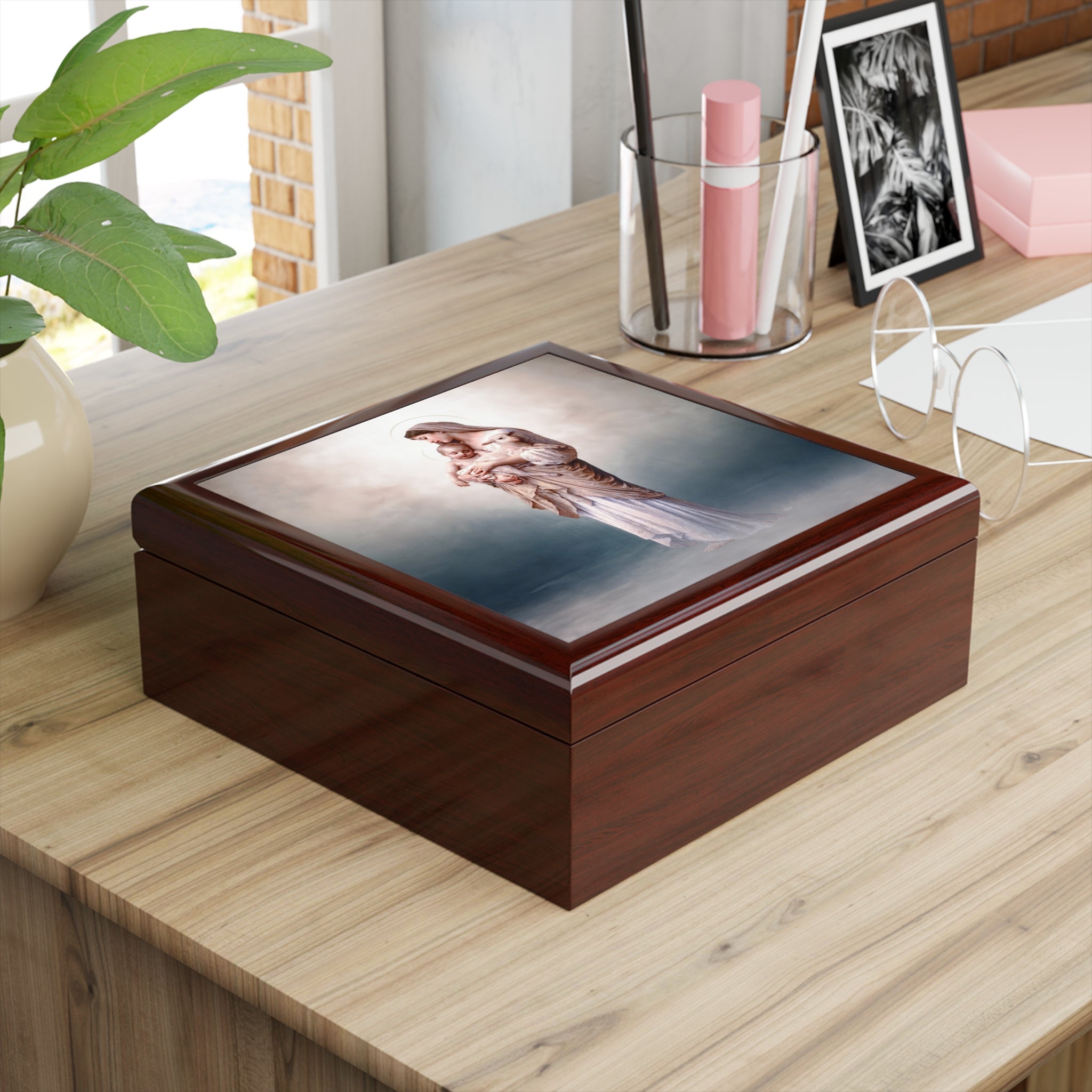 Innocence Keepsake Box - VENXARA®