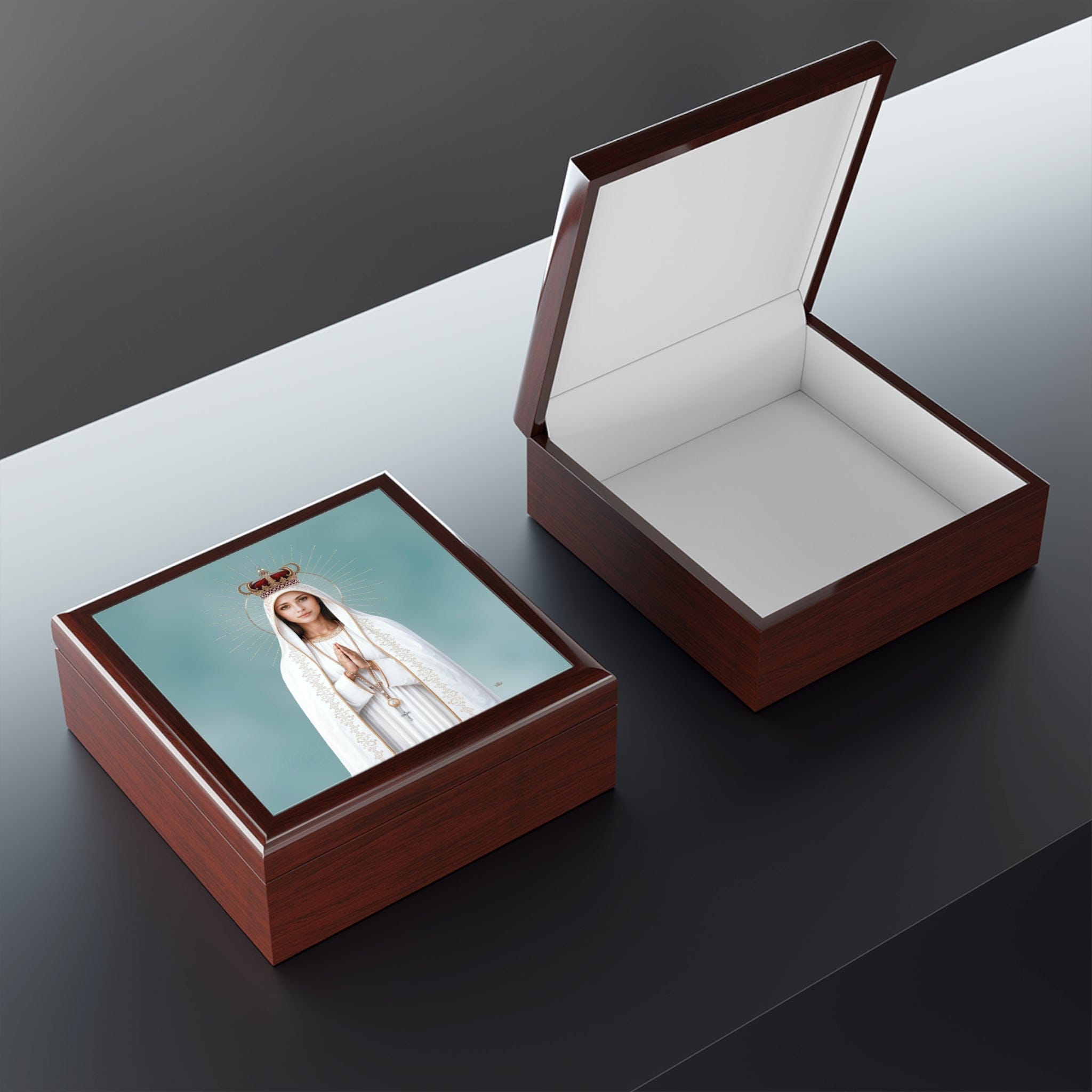 Our Lady of Fatima Keepsake Box Copyright VENXARA