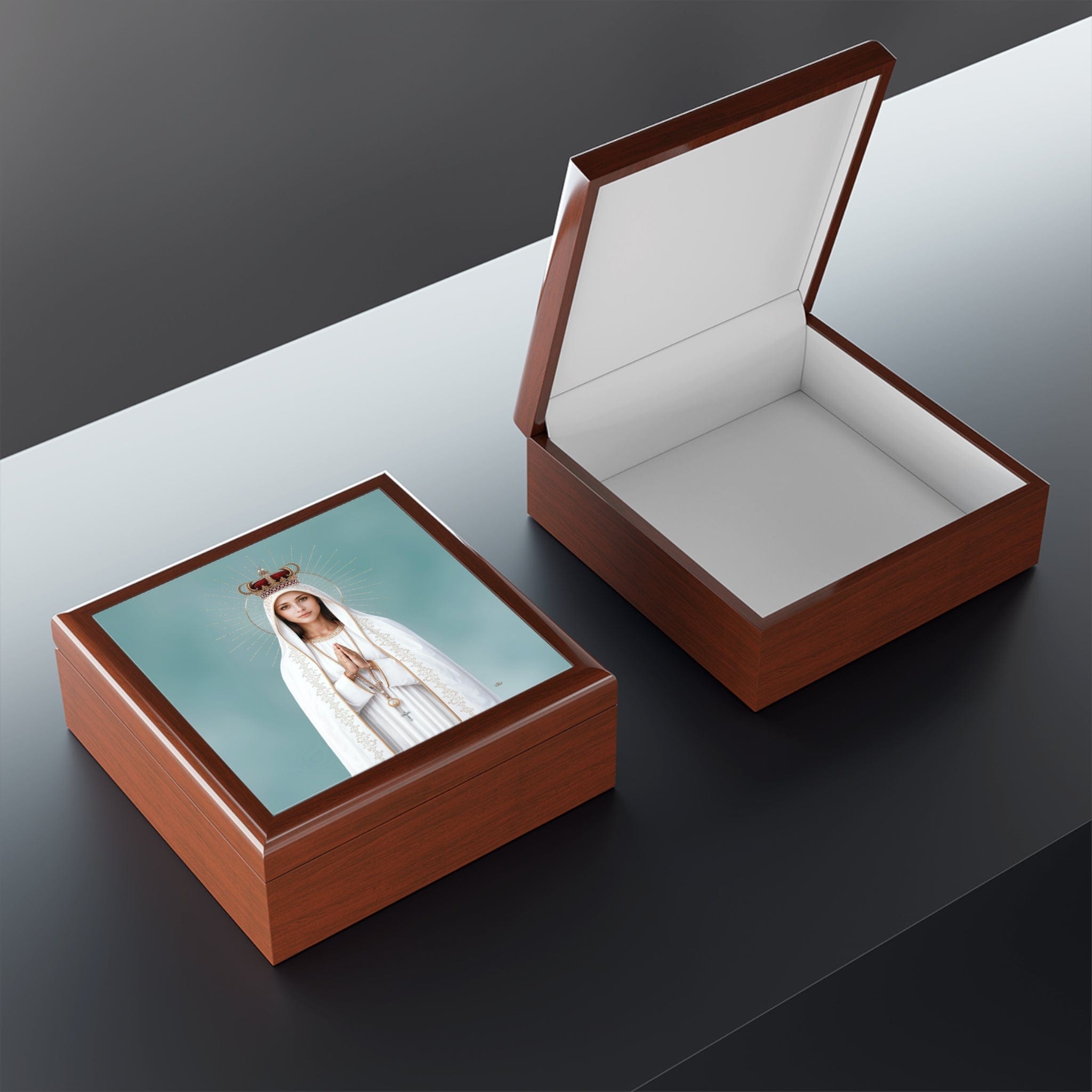 Our Lady of Fatima Keepsake Box Copyright VENXARA