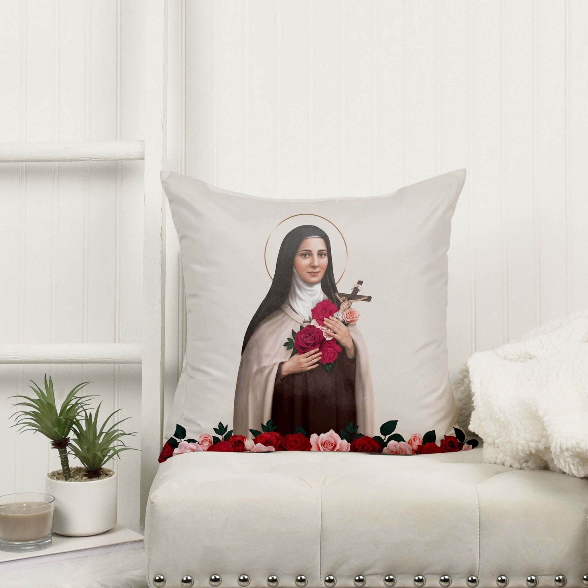 St. Therese of Lisieux Pillow (Roses) - VENXARA®