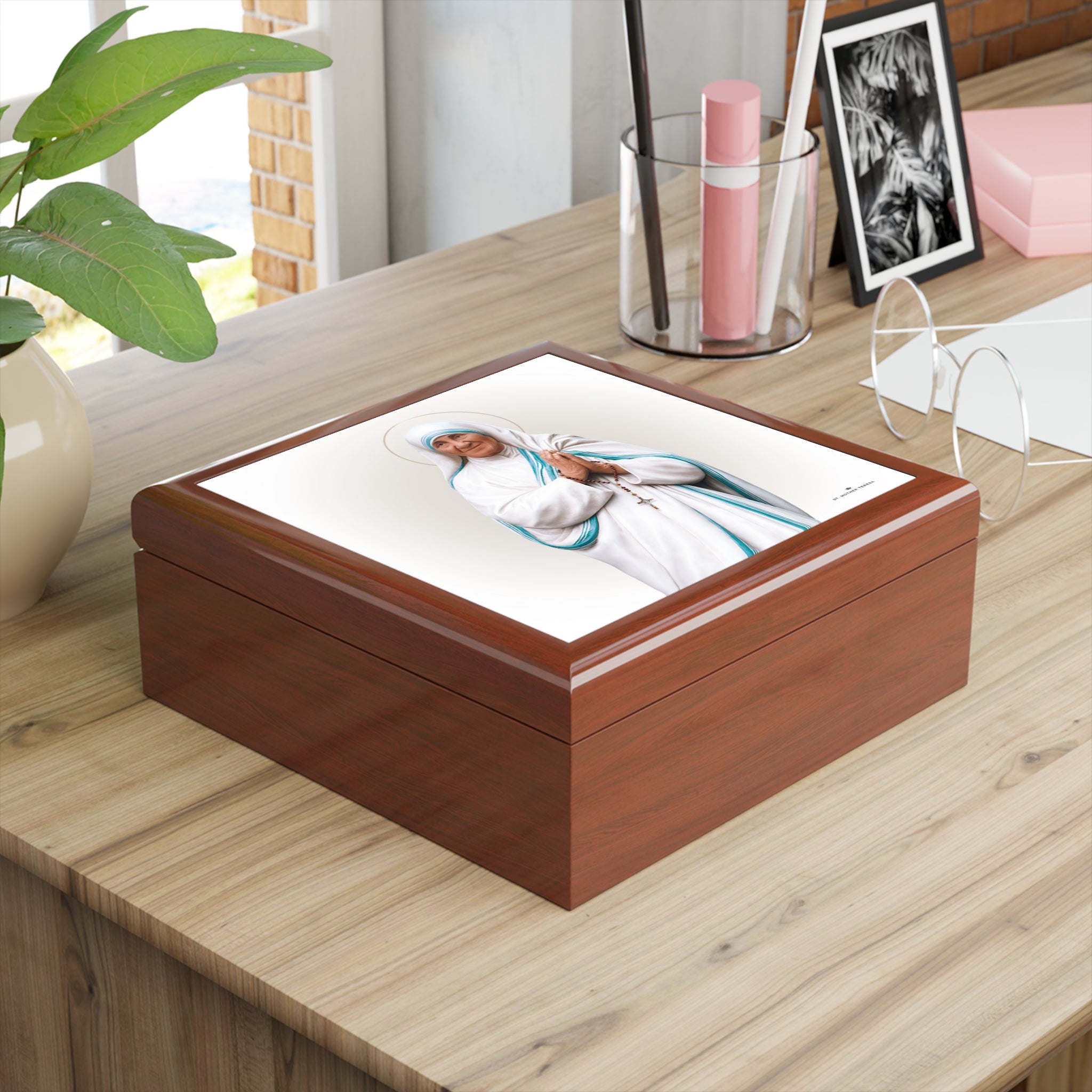 St. Mother Teresa Keepsake Box