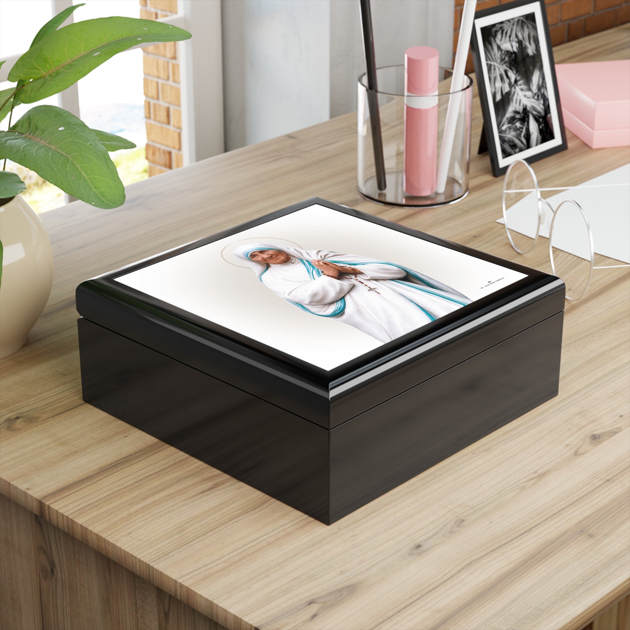 St. Mother Teresa Keepsake Box