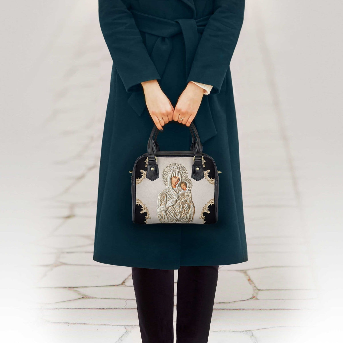 Amore Divino Handbag Copyright VENXARA