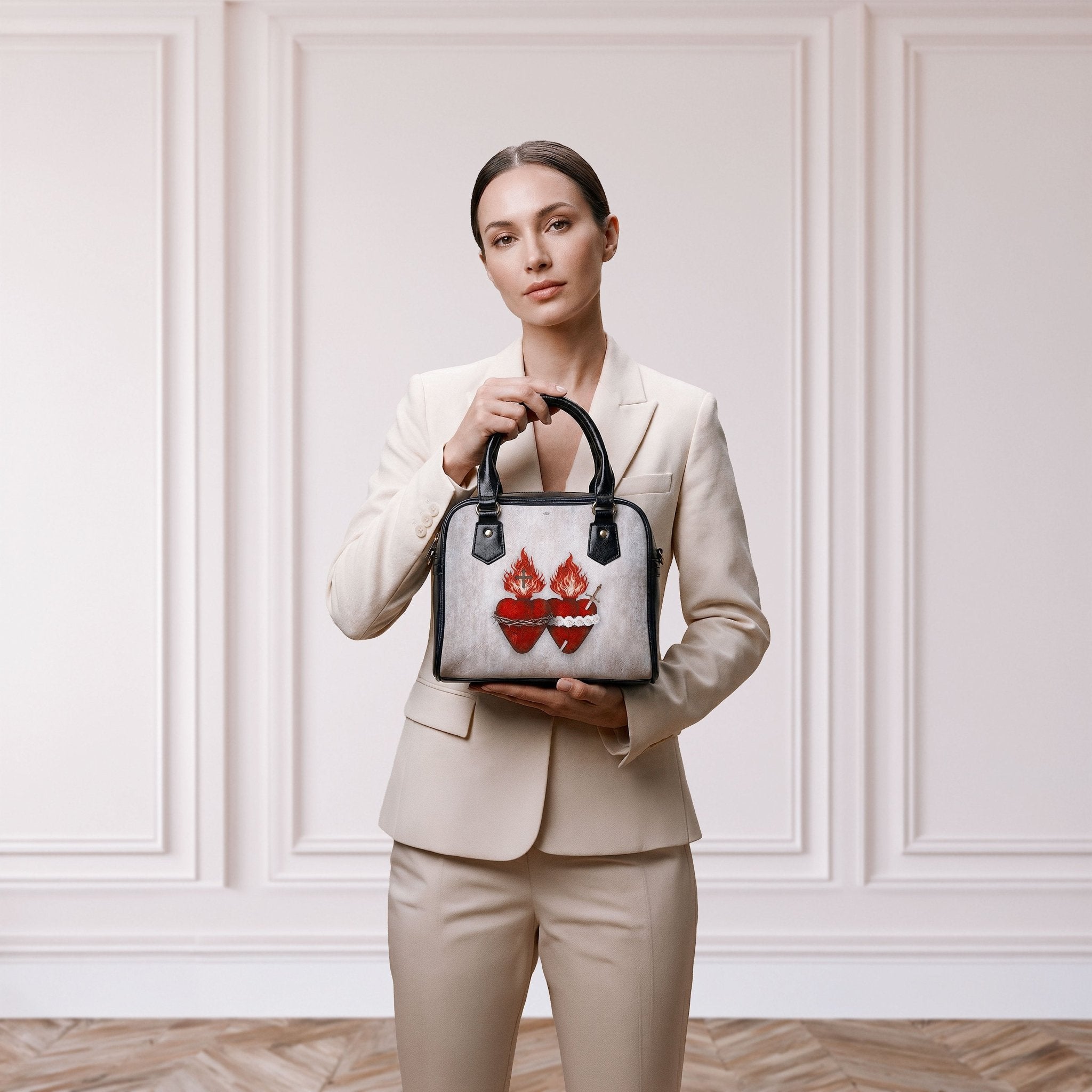 Divine Hearts Handbag - Venxara
