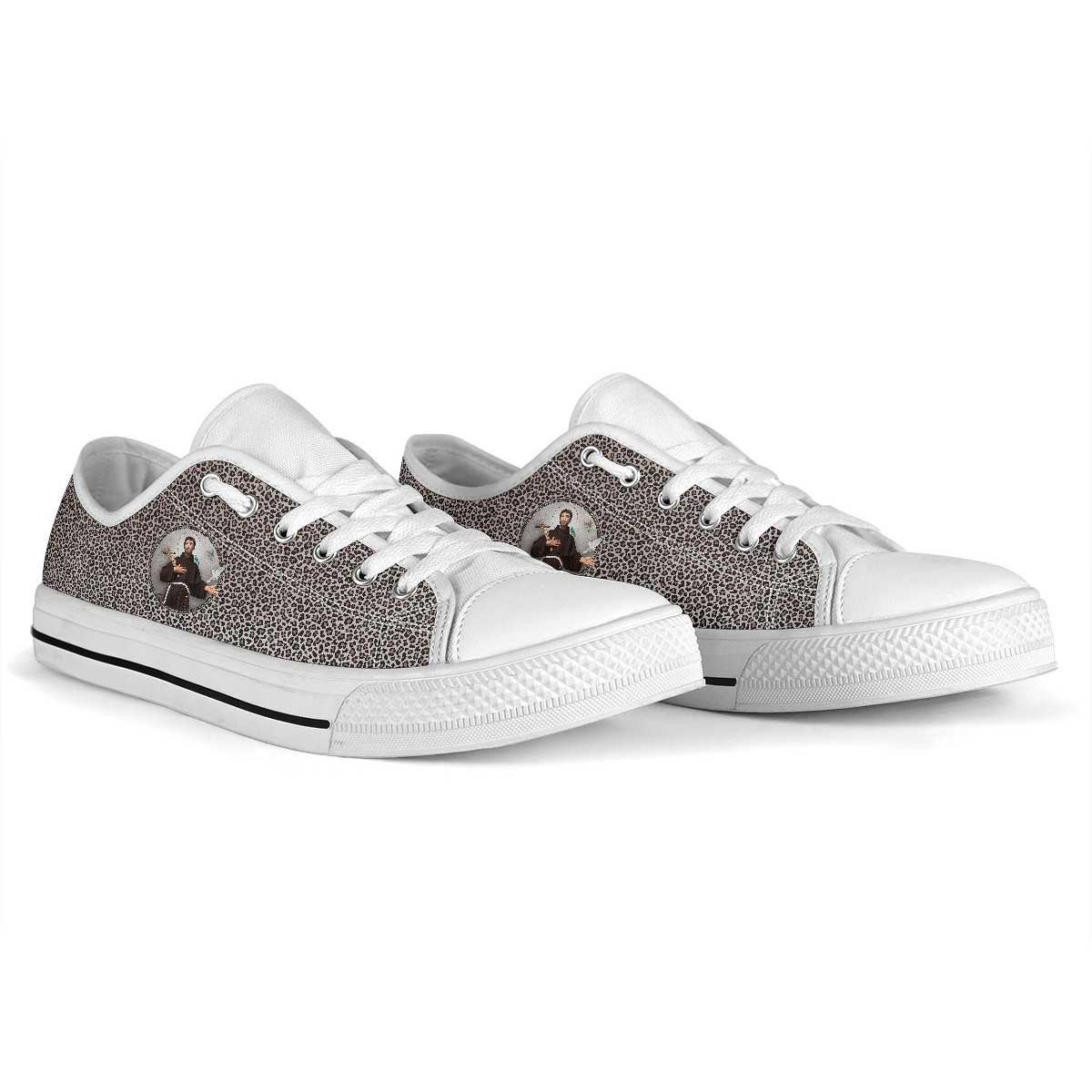 St. Francis of Assisi Women's Canvas Low Top Shoes (Leopard)